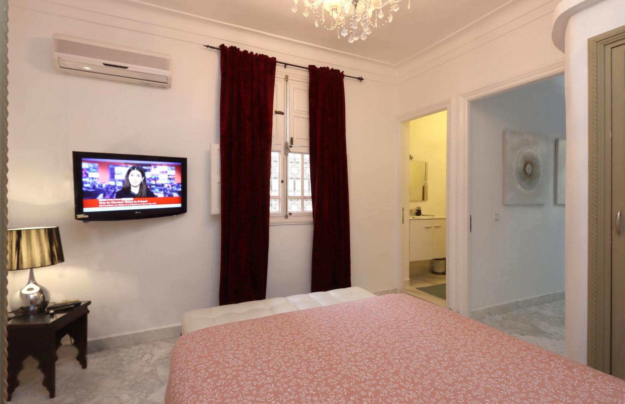 Riad Vip Bed & Breakfast Маракеш Екстериор снимка