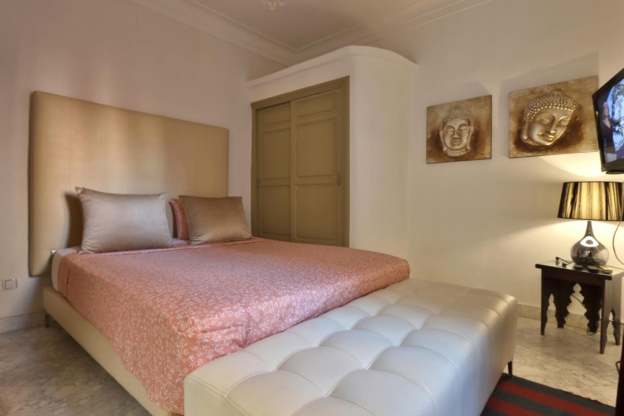 Riad Vip Bed & Breakfast Маракеш Екстериор снимка
