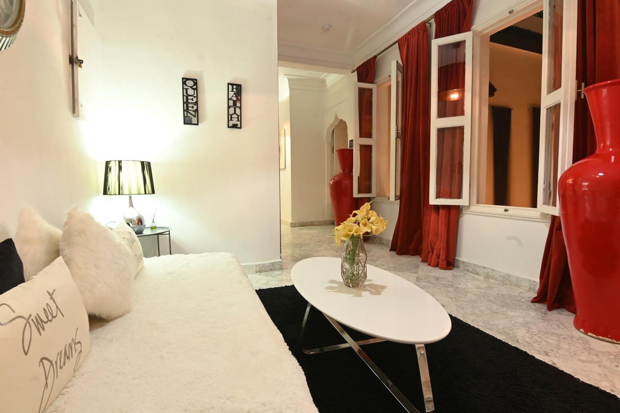 Riad Vip Bed & Breakfast Маракеш Екстериор снимка