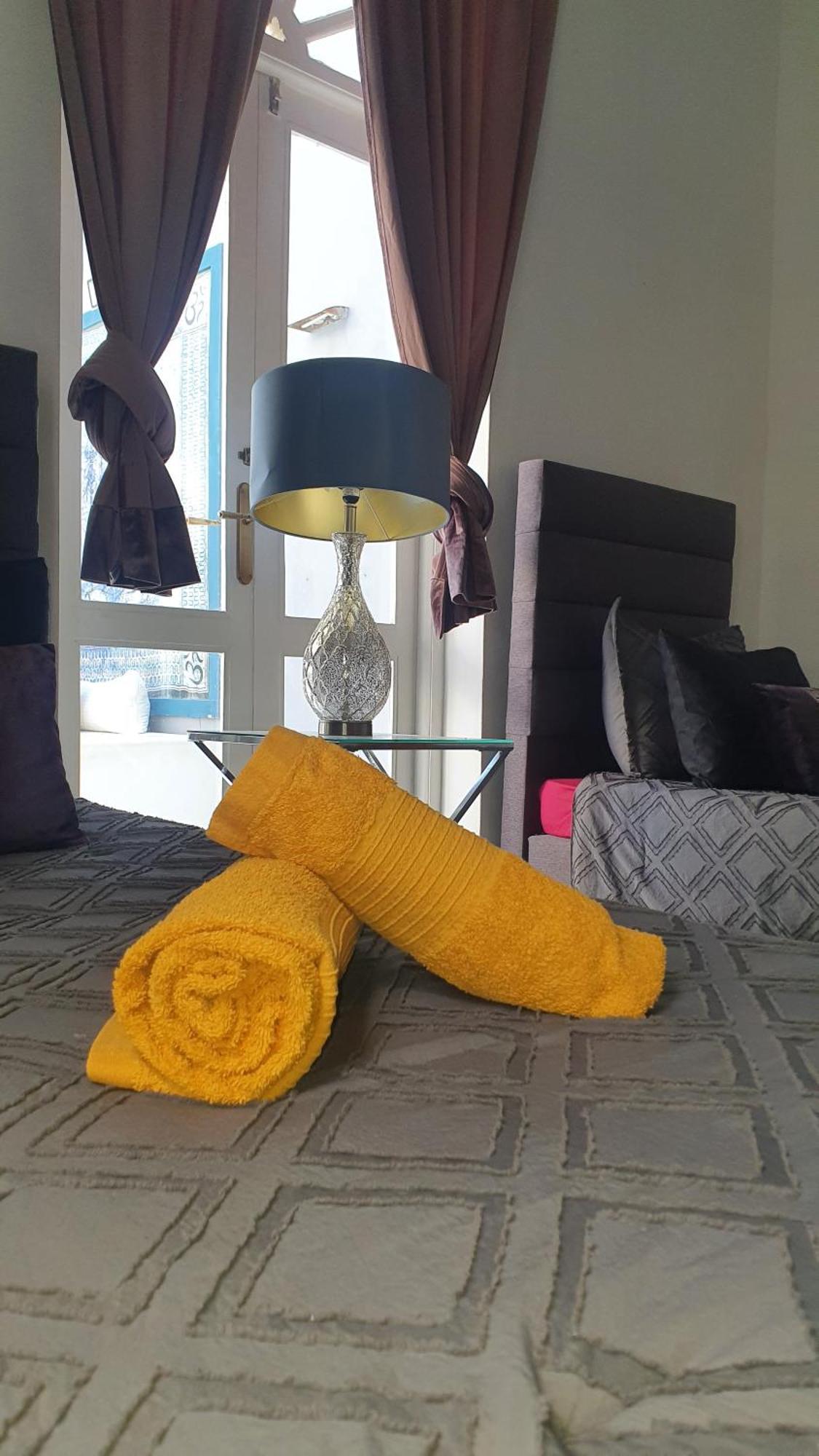Riad Vip Bed & Breakfast Маракеш Екстериор снимка