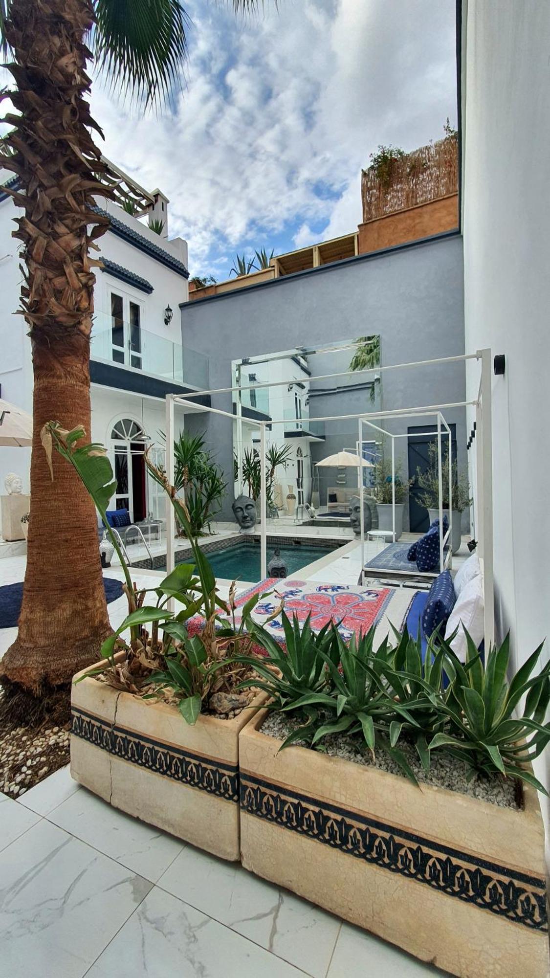 Riad Vip Bed & Breakfast Маракеш Екстериор снимка