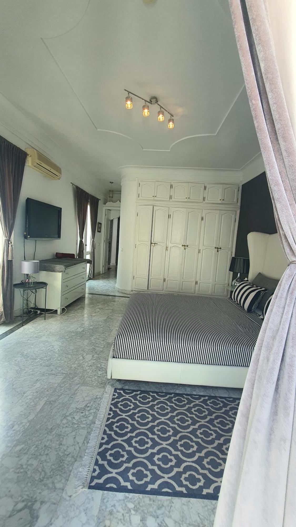 Riad Vip Bed & Breakfast Маракеш Екстериор снимка